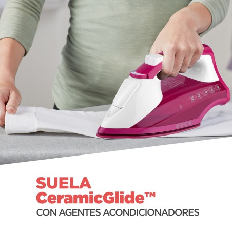 Plancha de vapor BLACK+DECKER Suela de Cerámica roja